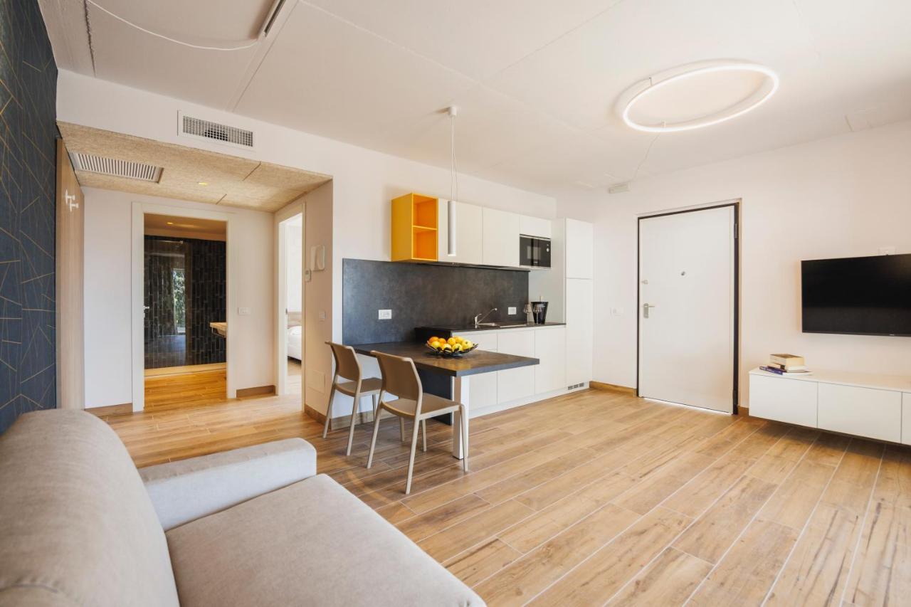 Lake Side Suites Riva del Garda Dış mekan fotoğraf