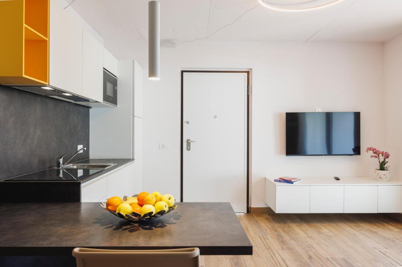 Lake Side Suites Riva del Garda Dış mekan fotoğraf